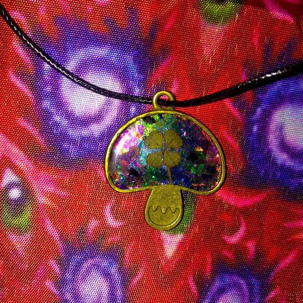 Bronze bezel mushroom infused with reiki healing and crystals and 4 leaf clover